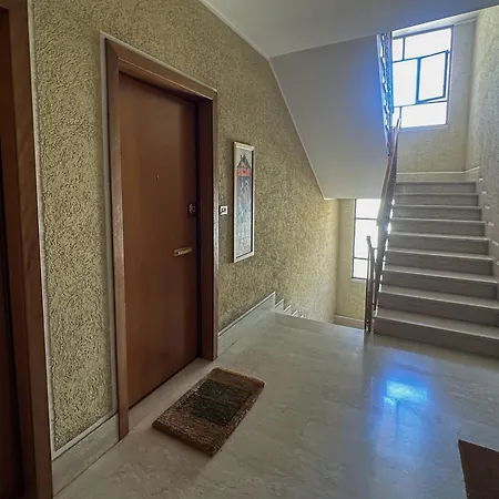 Appartamento Luminous 2br Family In Residential Area Roma