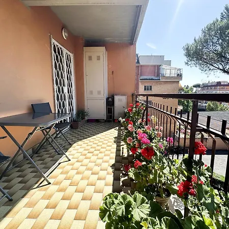 Luminous 2br Family In Residential Area * Roma